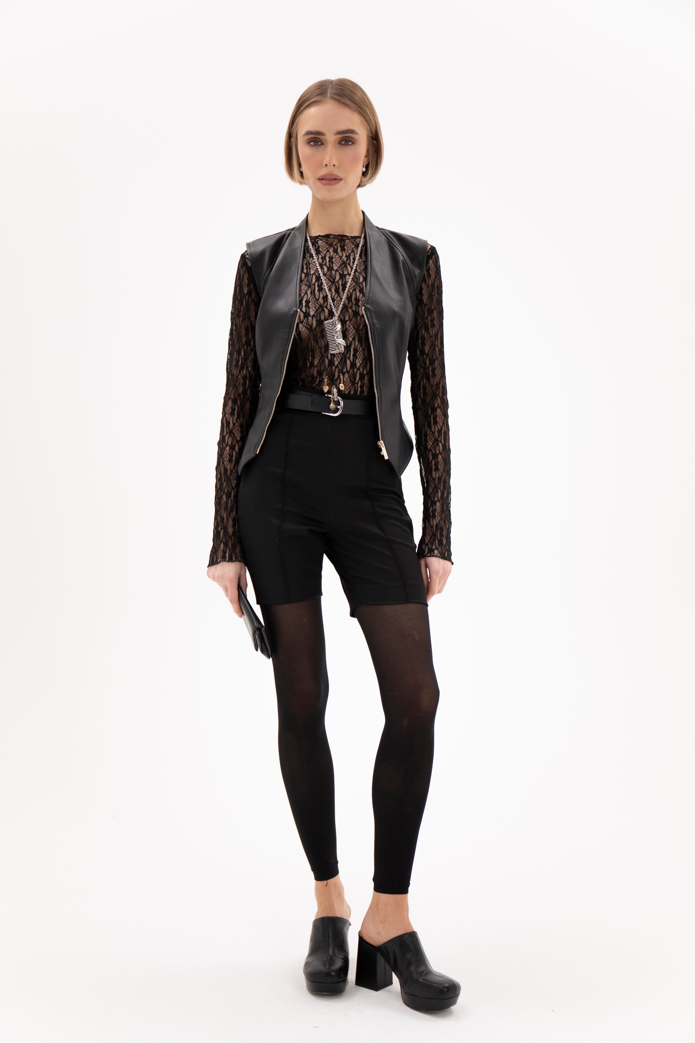 Epure Leather Vest Black