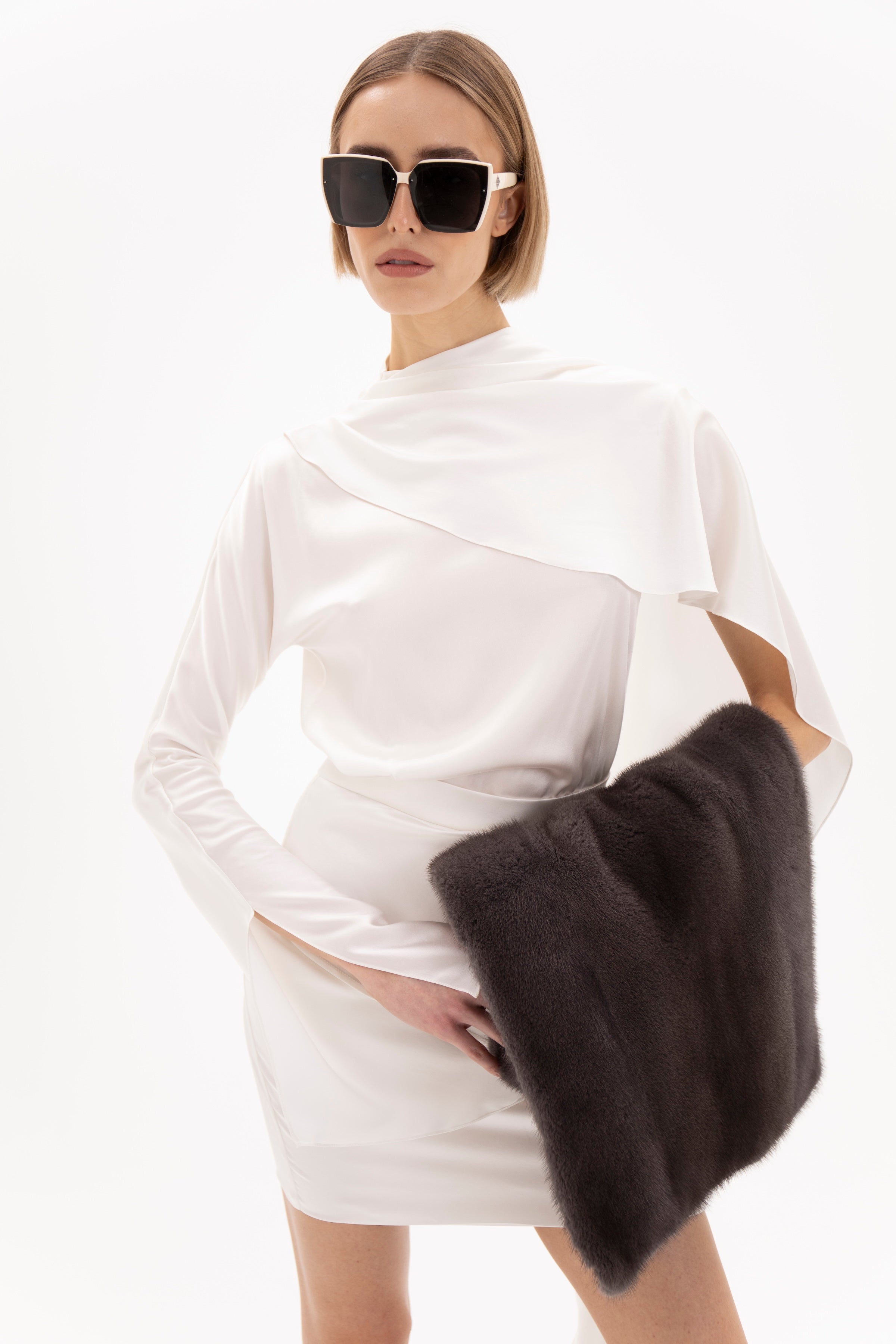 Olea Dress White